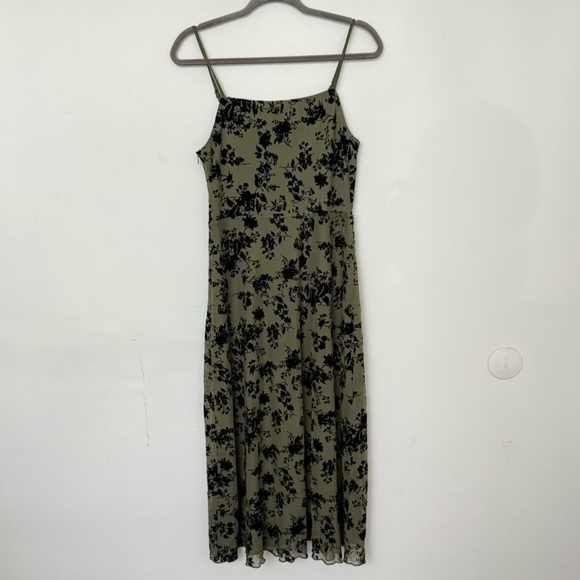 Rihoas Green Floral Burnout A-Line Slip Midi Dress - Picture 9 of 9
